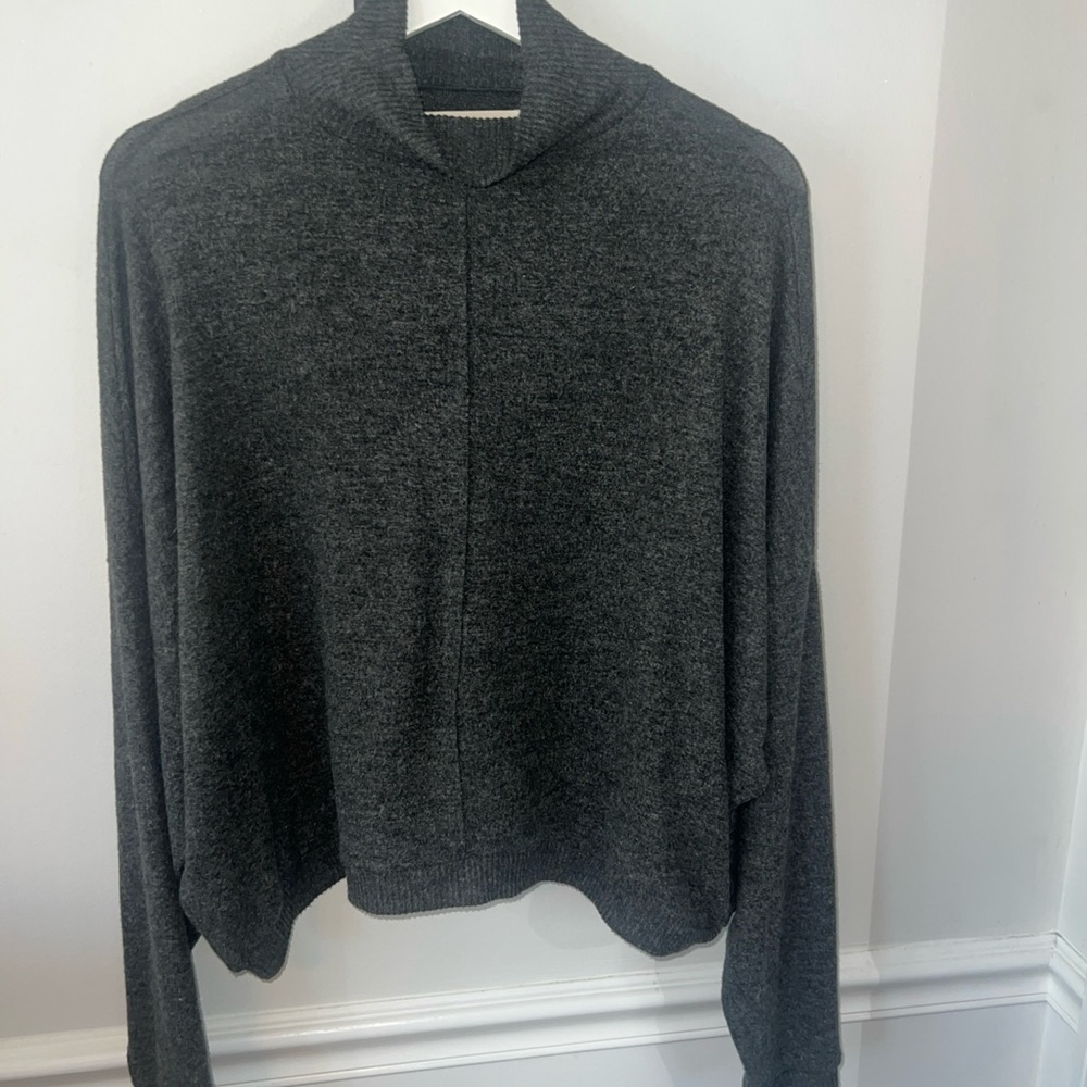 Lucky Brand Charcoal Knit Pullover Size Small Lightweight Office